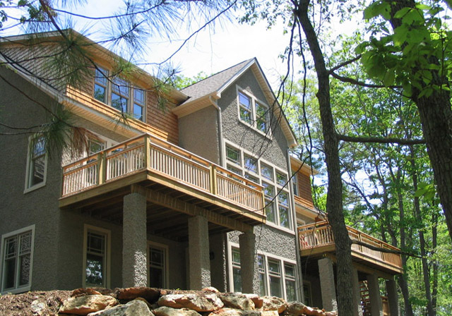 Koerber Cooper's hawk House- back